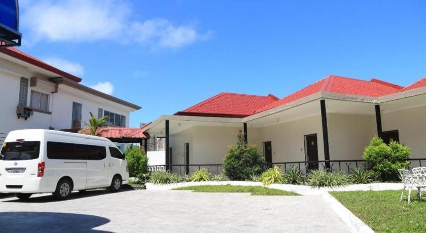 Alicia Hotel & Restaurant Legazpi Exterior photo