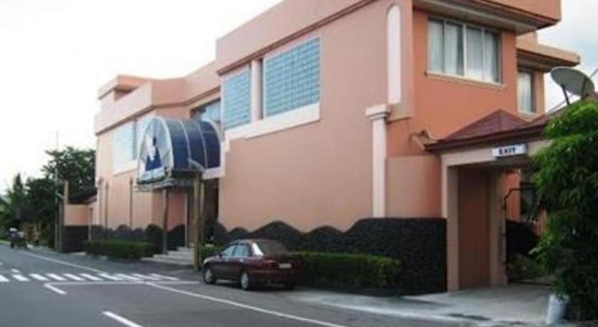 Alicia Hotel & Restaurant Legazpi Exterior photo