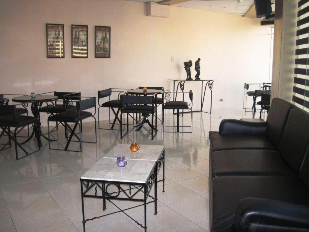 Alicia Hotel & Restaurant Legazpi Exterior photo